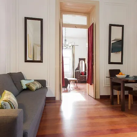 1 Bedroom Located In The Heart Of