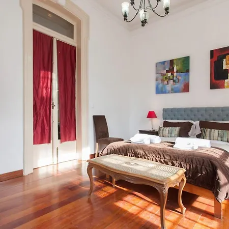 1 Bedroom Located In The Heart Of * Lisboa