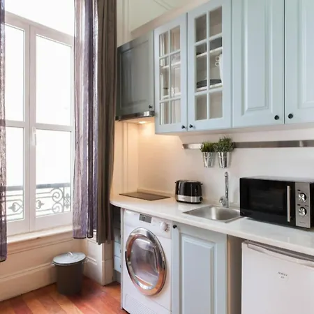 Appartement 1 Bedroom Located In The Heart Of Lissabon