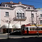 1 Bedroom Located In The Heart Of Лиссабон